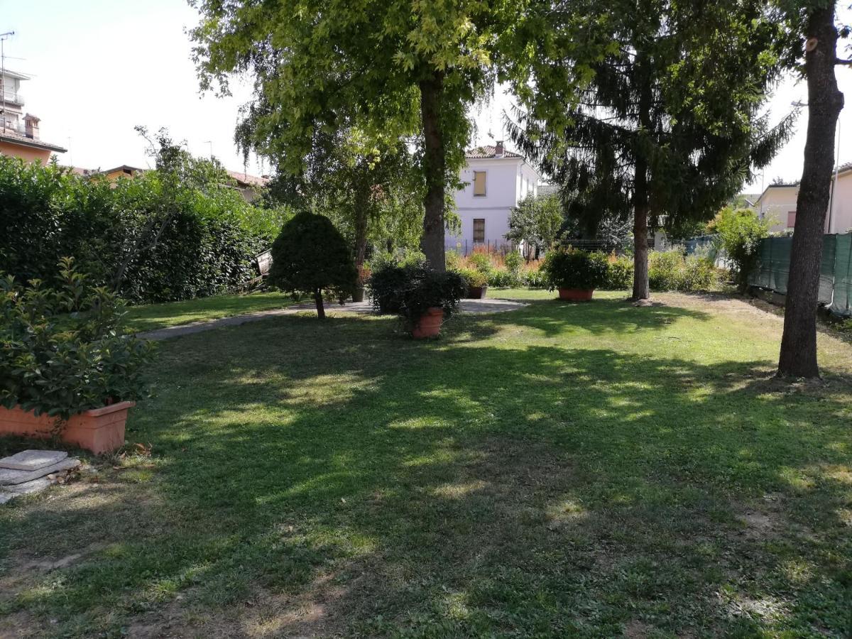 Bellaria Panzió Voghera Kültér fotó