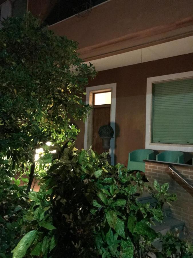 Bellaria Panzió Voghera Kültér fotó