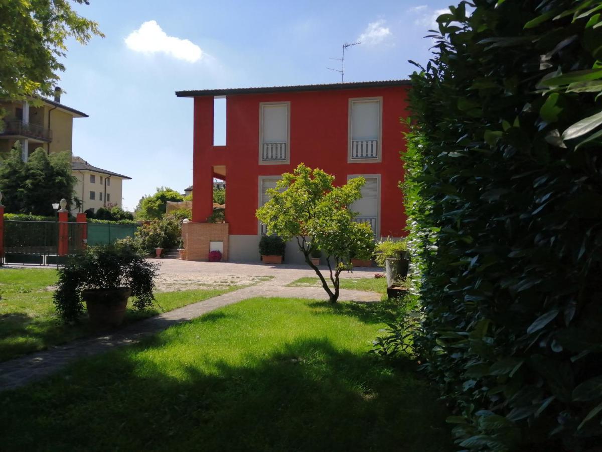 Bellaria Panzió Voghera Kültér fotó