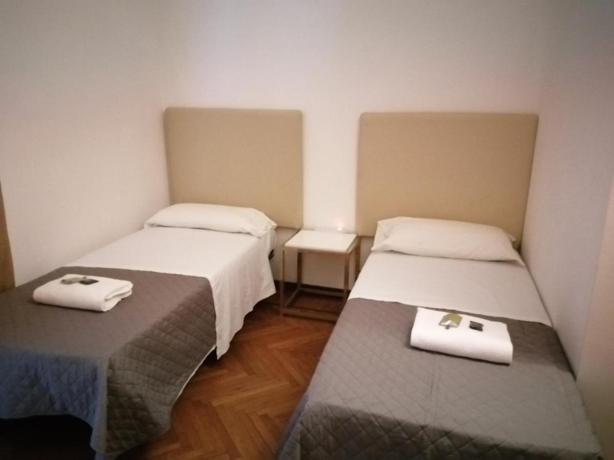 Bellaria Panzió Voghera Kültér fotó