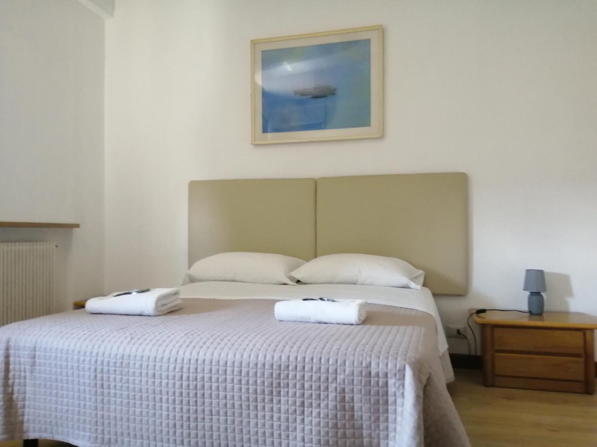 Bellaria Panzió Voghera Szoba fotó